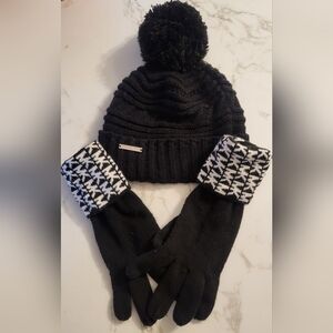 Michael Kors Woman's winter hat and gloves